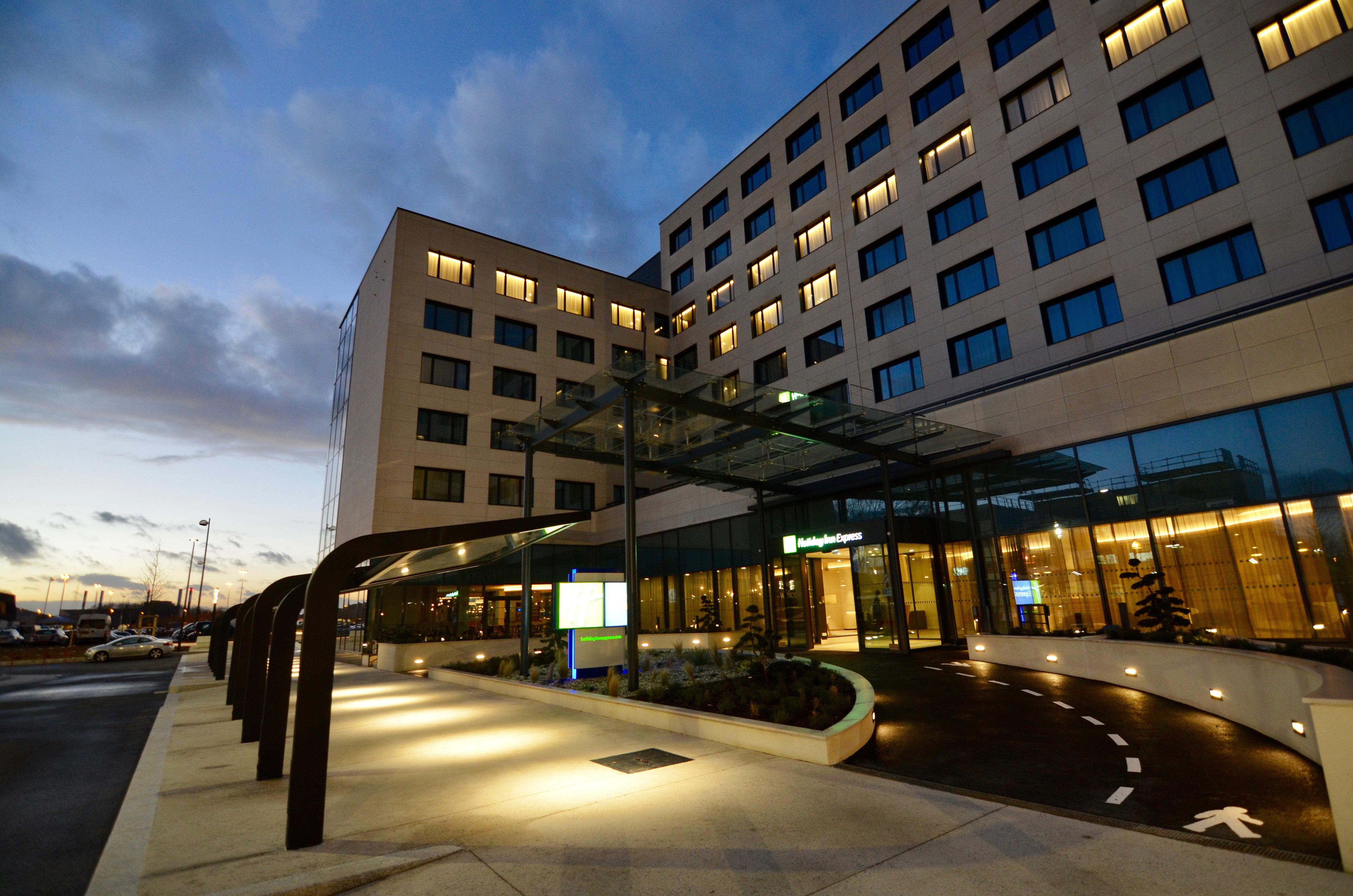 Express - Paris - Cdg Airport By Ihg Hotel